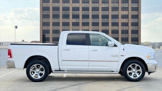 2017 Ram 1500 Laramie Crew Cab 4x4 5'7" Box