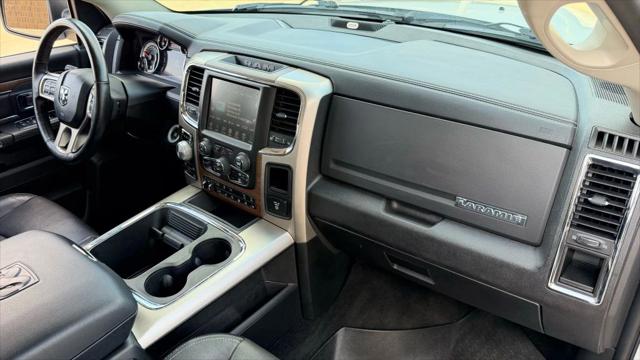 2017 Ram 1500 Laramie Crew Cab 4x4 5'7" Box