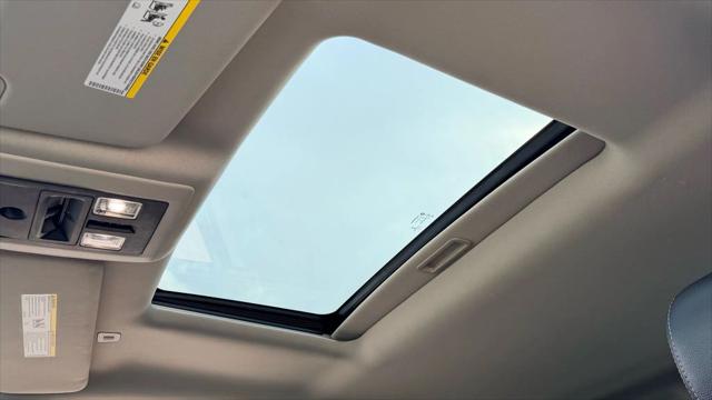 2017 Ram 1500 Laramie Crew Cab 4x4 5'7" Box