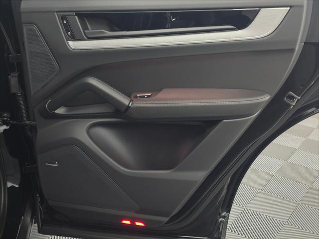 2026 Porsche Cayenne Unknown