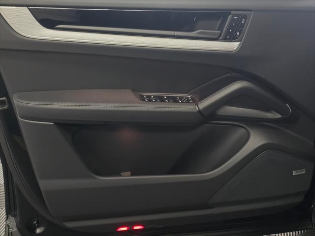 2026 Porsche Cayenne Unknown