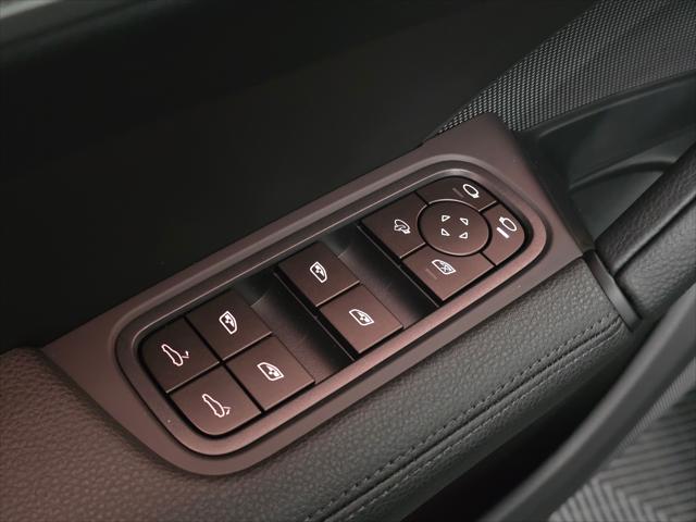 2026 Porsche Cayenne Unknown