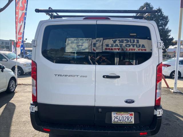 2018 Ford Transit 250 3dr SWB Low Roof Cargo Van w/60/40 Passenger Side Doors