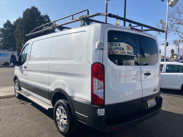 2018 Ford Transit 250 3dr SWB Low Roof Cargo Van w/60/40 Passenger Side Doors