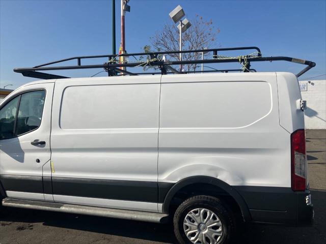 2018 Ford Transit 250 3dr SWB Low Roof Cargo Van w/60/40 Passenger Side Doors