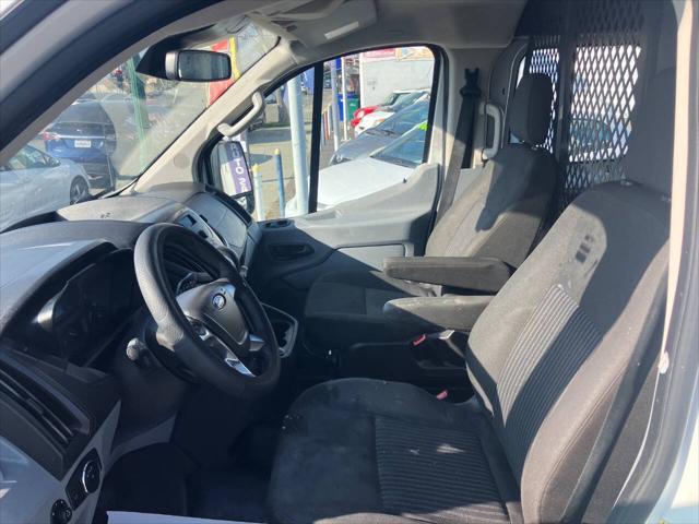 2018 Ford Transit 250 3dr SWB Low Roof Cargo Van w/60/40 Passenger Side Doors