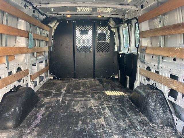 2018 Ford Transit 250 3dr SWB Low Roof Cargo Van w/60/40 Passenger Side Doors