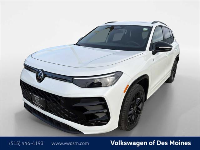 2026 Volkswagen Tiguan SE R-Line Black for sale in Johnston, IA