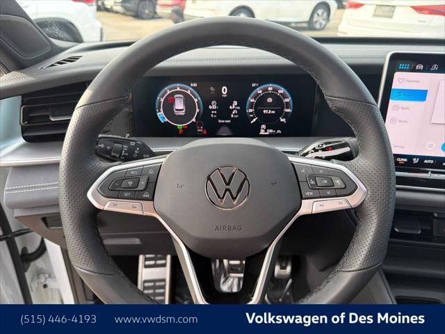2026 Volkswagen Tiguan SE R-Line Black