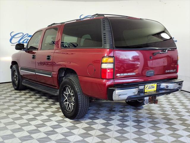 2004 Chevrolet Suburban LS