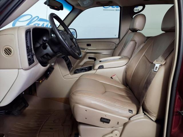 2004 Chevrolet Suburban LS