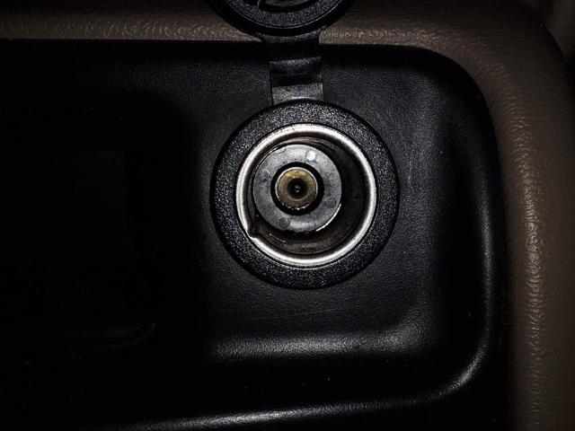 2004 Chevrolet Suburban LS