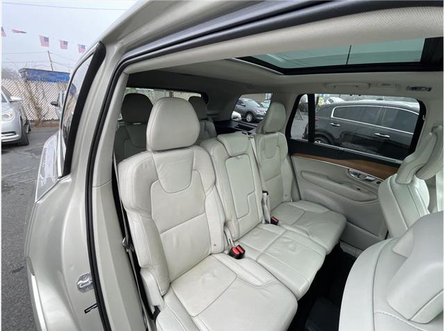 2018 Volvo XC90 T6 Inscription