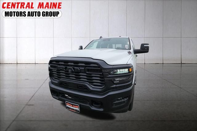 2026 RAM Ram 3500 RAM 3500 TRADESMAN CREW CAB 4X4 64 BOX