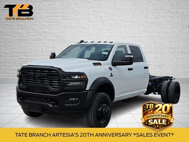 2026 RAM 5500 Chassis RAM 5500 TRADESMAN CHASSIS CREW CAB 4X4 84 CA