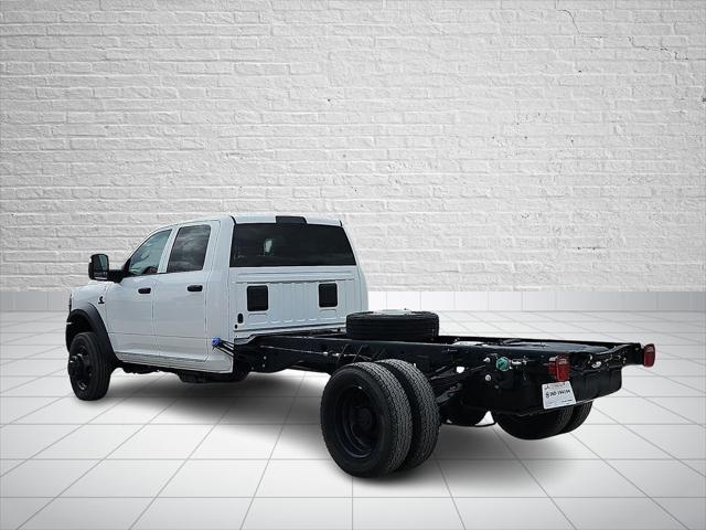 2026 RAM 5500 Chassis RAM 5500 TRADESMAN CHASSIS CREW CAB 4X4 84 CA