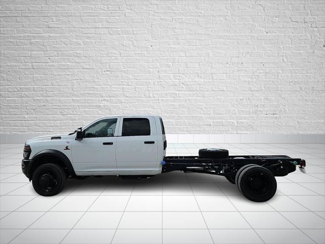 2026 RAM 5500 Chassis RAM 5500 TRADESMAN CHASSIS CREW CAB 4X4 84 CA