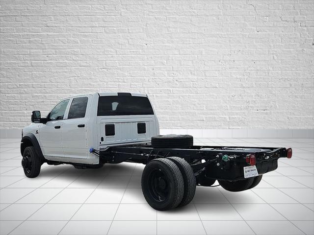 2026 RAM 5500 Chassis RAM 5500 TRADESMAN CHASSIS CREW CAB 4X4 84 CA