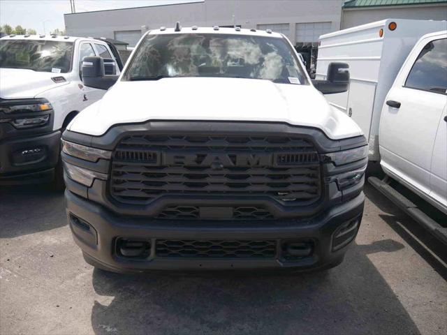 2026 RAM 3500 Chassis RAM 3500 TRADESMAN CREW CAB CHASSIS 4X4 60 CA