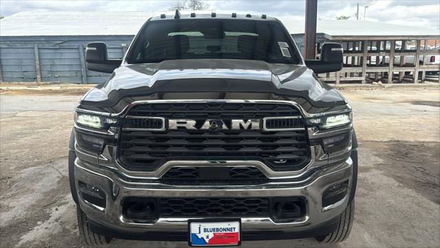 2026 RAM Ram 5500 Chassis Cab RAM 5500 TRADESMAN CHASSIS CREW CAB 4X4 84 CA