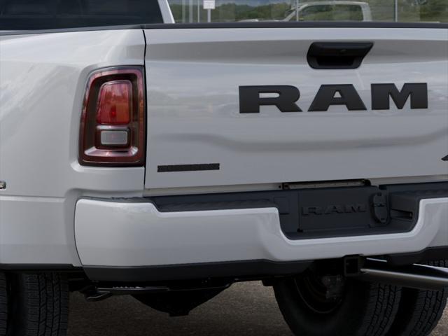 2026 Ram 3500 Big Horn Crew Cab 4x4 8' Box