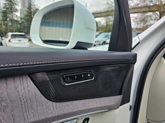 2026 Volvo XC90 Plug-In Hybrid Ultra, T8 AWD, Electric/Gasoline, Bright, 7 Seats
