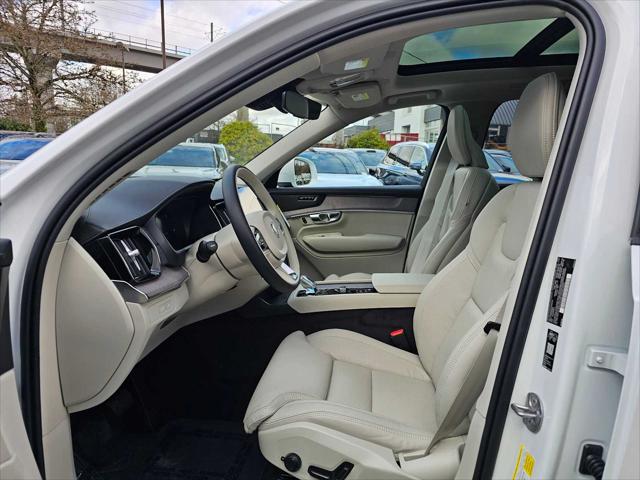 2026 Volvo XC90 Plug-In Hybrid Ultra, T8 AWD, Electric/Gasoline, Bright, 7 Seats