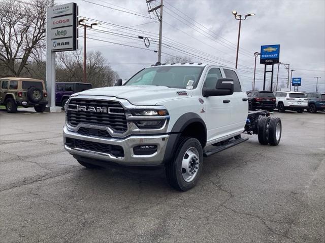 2026 RAM Ram 5500 Chassis Cab RAM 5500 TRADESMAN CHASSIS CREW CAB 4X4 84 CA