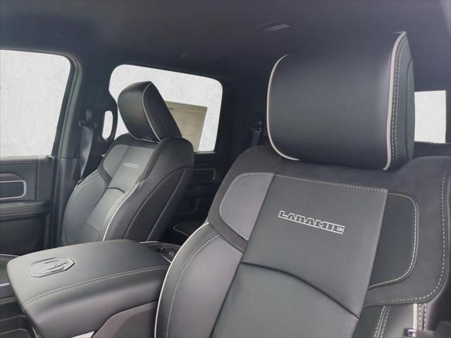 2026 RAM Ram 3500 RAM 3500 LARAMIE MEGA CAB 4X4 64 BOX