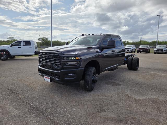 2026 RAM Ram 3500 Chassis Cab RAM 3500 TRADESMAN CREW CAB CHASSIS 4X4 60 CA