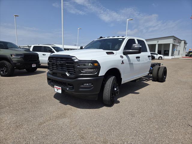 2026 RAM Ram 3500 Chassis Cab RAM 3500 TRADESMAN CREW CAB CHASSIS 4X4 60 CA