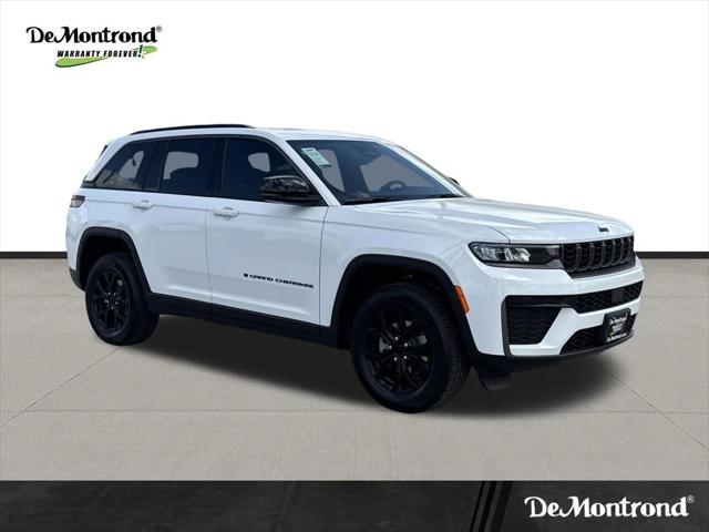 2026 Jeep Grand Cherokee GRAND CHEROKEE LAREDO ALTITUDE 4X4