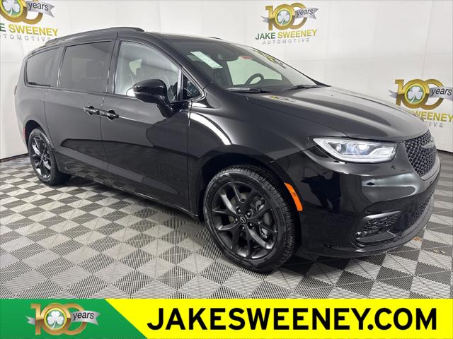 2026 Chrysler Pacifica PACIFICA LIMITED AWD