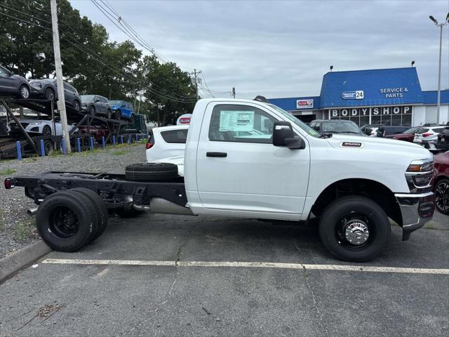 2026 RAM 3500 Chassis RAM 3500 TRADESMAN CHASSIS REGULAR CAB 4X4 60 CA 2026 RAM 3500 Chassis RAM 3500 TRADESMAN CHASSIS REGULAR CAB 4X4 60 CA