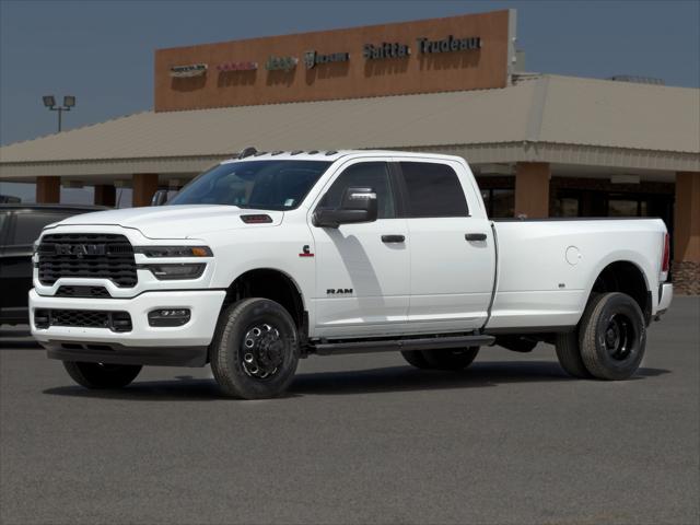2026 RAM 3500 RAM 3500 BIG HORN CREW CAB 4X4 8 BOX
