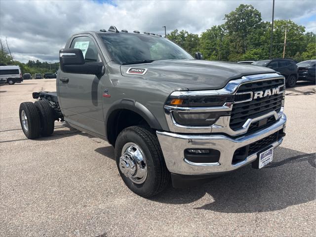2026 RAM 3500 Chassis RAM 3500 TRADESMAN CHASSIS REGULAR CAB 4X4 60 CA