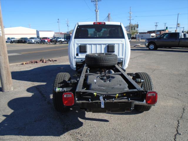 2026 RAM Ram 3500 Chassis Cab RAM 3500 TRADESMAN CHASSIS REGULAR CAB 4X4 60 CA