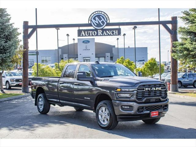 2026 RAM 3500 RAM 3500 BIG HORN CREW CAB 4X4 8 BOX