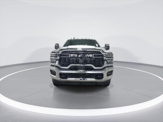 2026 RAM Ram 2500 RAM 2500 TRADESMAN CREW CAB 4X4 64 BOX