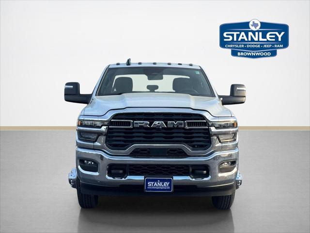2026 RAM 3500 Chassis RAM 3500 TRADESMAN CREW CAB CHASSIS 4X4 60 CA 2026 RAM 3500 Chassis RAM 3500 TRADESMAN CREW CAB CHASSIS 4X4 60 CA