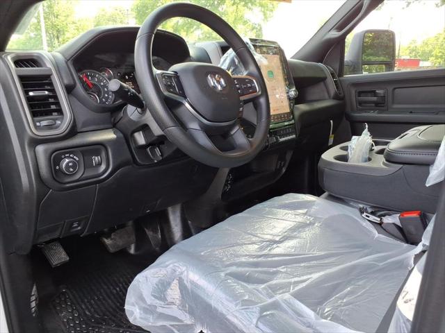 2026 Ram 2500 Tradesman Crew Cab 4x4 8' Box