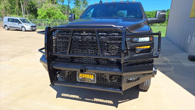 2026 RAM Ram 3500 Chassis Cab RAM 3500 TRADESMAN CREW CAB CHASSIS 4X4 60 CA