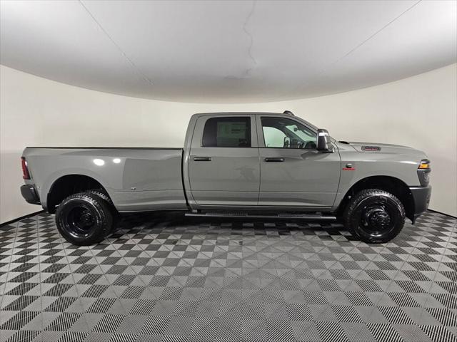 2026 Ram 3500 Tradesman Crew Cab 4x4 8' Box