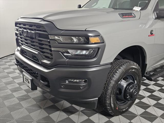 2026 Ram 3500 Tradesman Crew Cab 4x4 8' Box