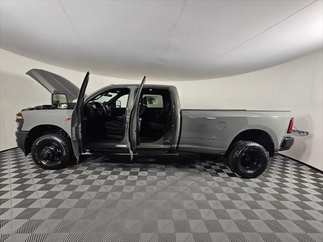 2026 Ram 3500 Tradesman Crew Cab 4x4 8' Box