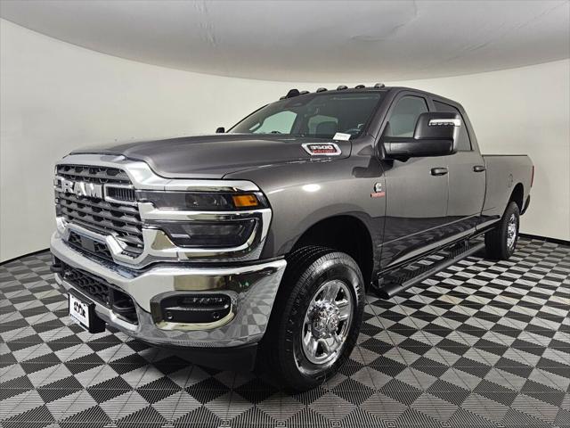 2026 Ram 3500 Tradesman Crew Cab 4x4 8' Box