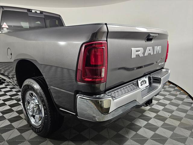 2026 Ram 3500 Tradesman Crew Cab 4x4 8' Box