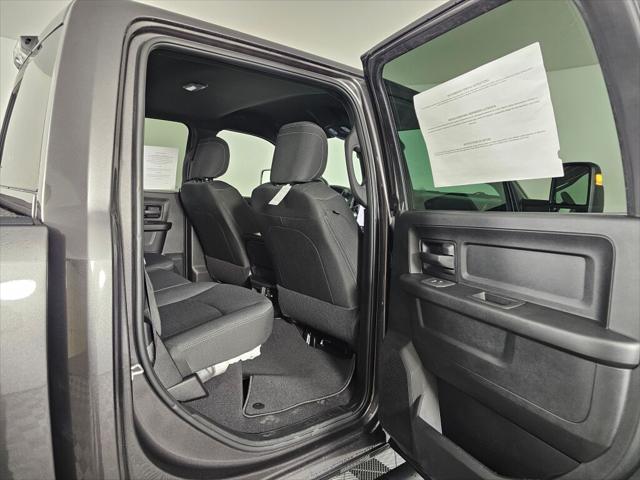 2026 Ram 3500 Tradesman Crew Cab 4x4 8' Box
