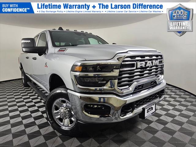 2026 RAM Ram 3500 RAM 3500 TRADESMAN CREW CAB 4X4 8 BOX