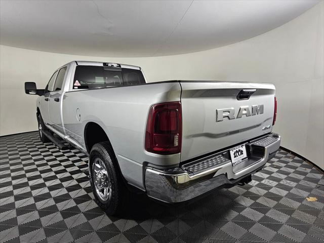 2026 Ram 3500 Tradesman Crew Cab 4x4 8' Box